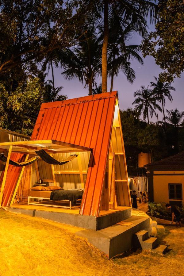 The Hosteller Goa, Anjuna Esterno foto